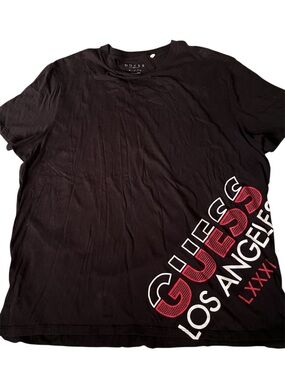 GUESS Black Short-Sleeve Tee with Red & White Los Angeles Graphic